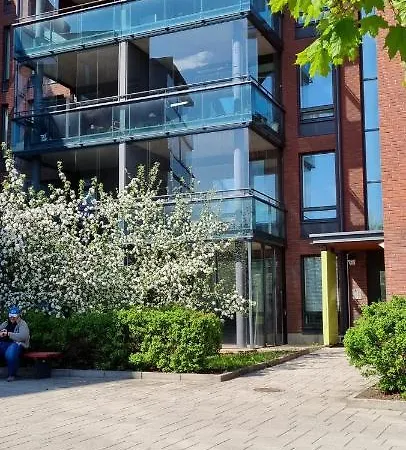 Mm City Ratina Close To Arena